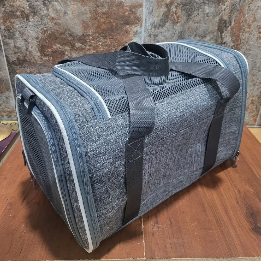 Petisfam Soft Sided Pet Bag Carrier Dog Cat Portable Foldable